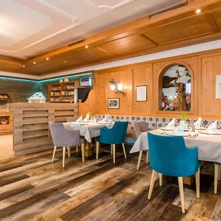 Hotel Zum Schwanen Reutte