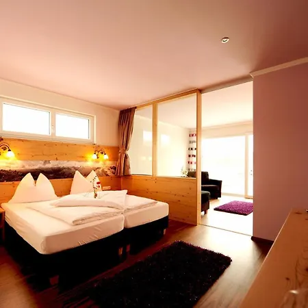 فندق Zum Schwanen 3*