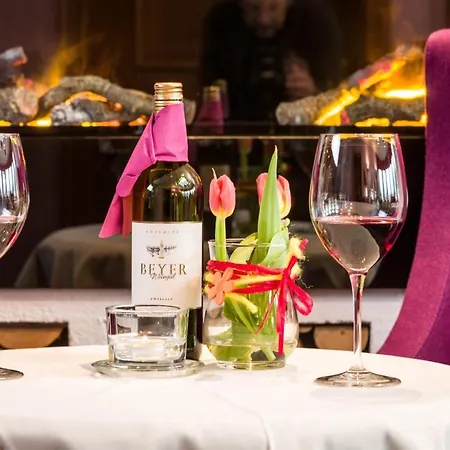 酒店 祖姆斯彻万恩酒店 3*