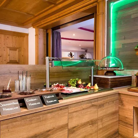 祖姆斯彻万恩酒店 3*