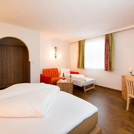 祖姆斯彻万恩酒店