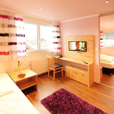 酒店 祖姆斯彻万恩酒店 3*