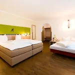Zum Schwanen 3* Pflach