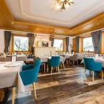 Hotel Zum Schwanen 3*