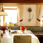 Hotel Zum Schwanen 3*